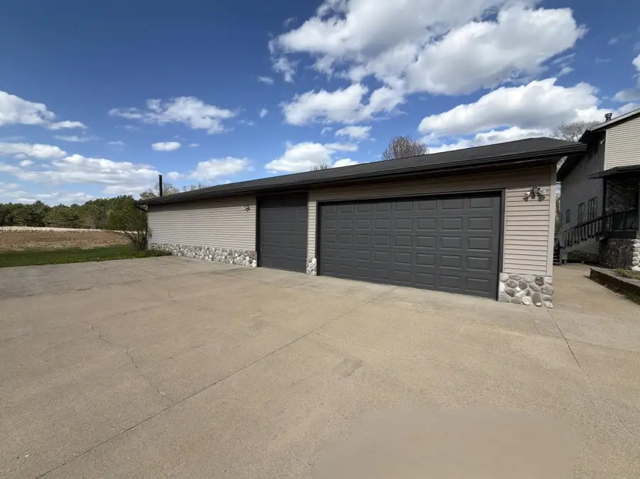 W4738 Angel Lane, Saxeville, WI 54984 - #3
