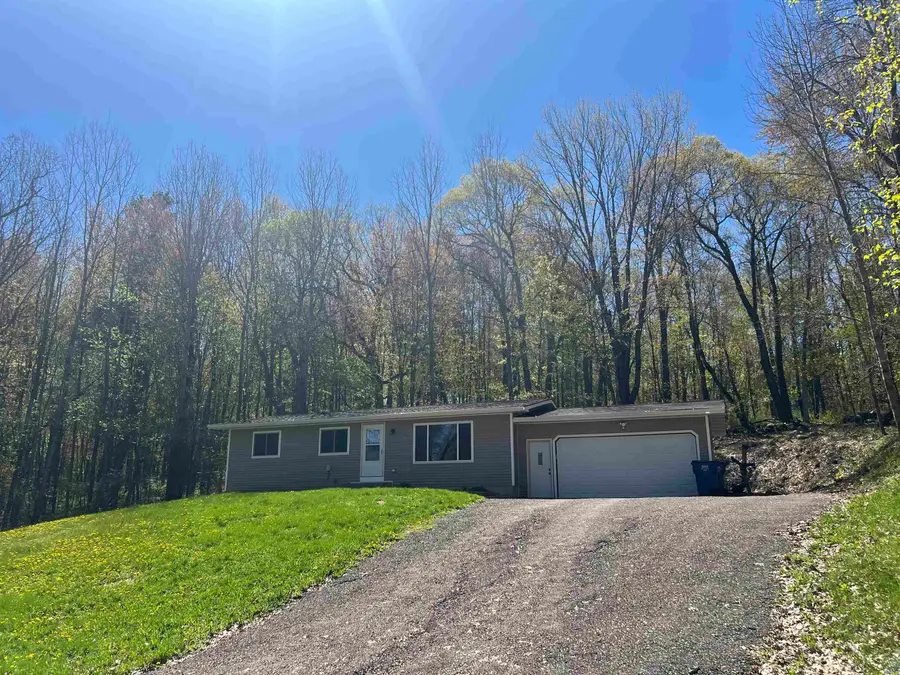 E1395 Birch Haven Circle, Waupaca, WI 54981 - #3