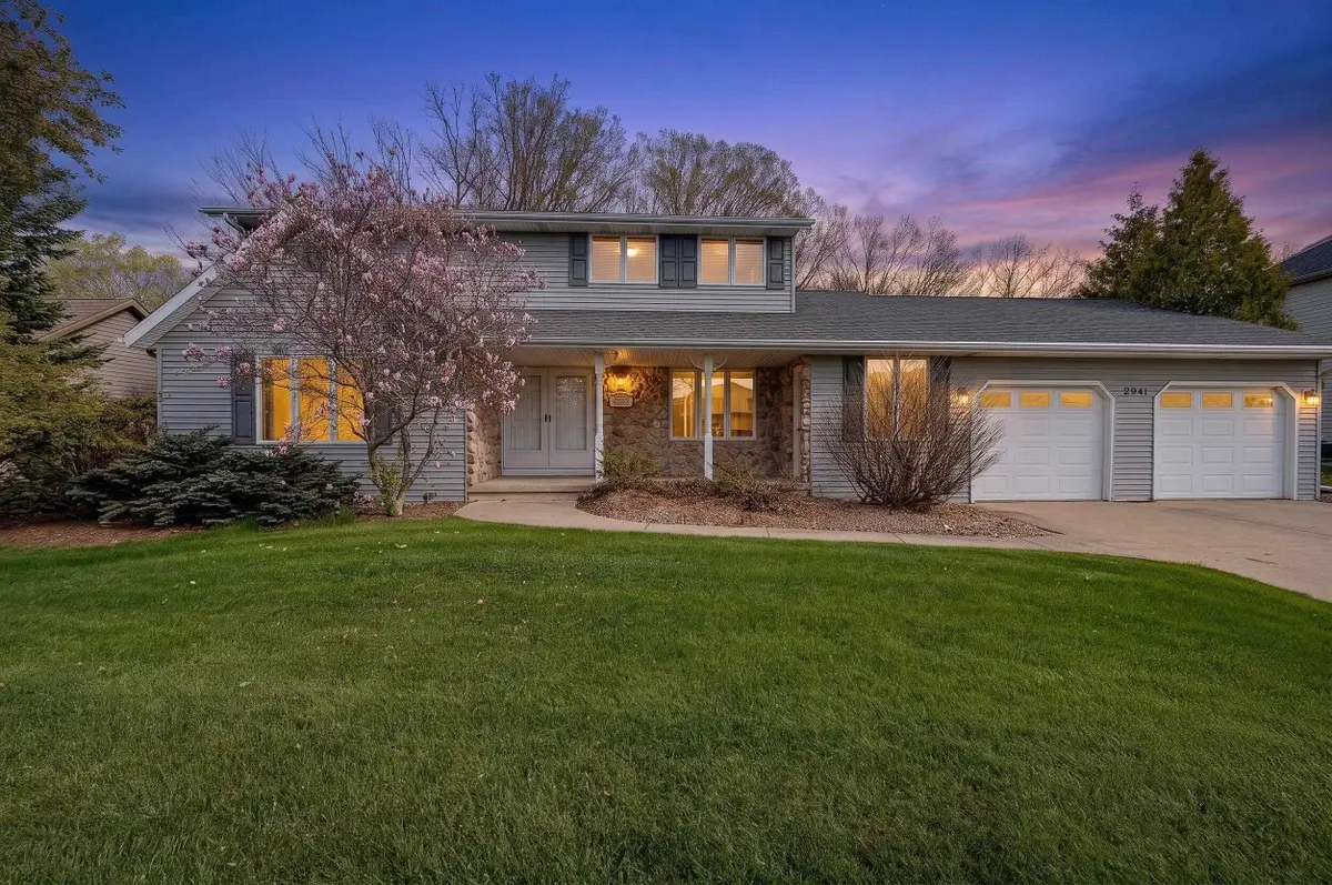 2941 Mayflower Road, Green Bay, WI 54311 - #1