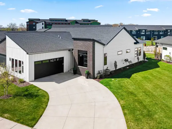 366 Aldon Circle, GREEN BAY, WI 54304