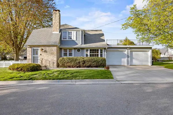 903 Allouez Place, GREEN BAY, WI 54301