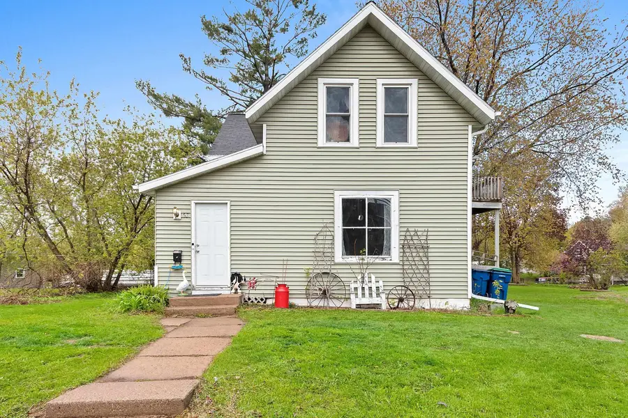 63 N 12th Street, Clintonville, WI 54929 - #2