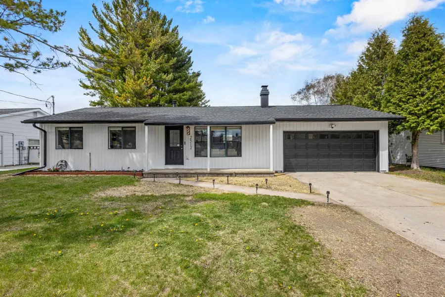2512 44th Street, Two Rivers, WI 54241-1124 - #2