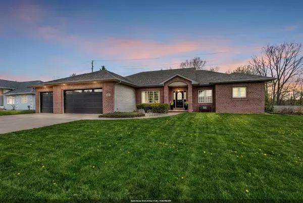 214 Brookwood Drive, HORTONVILLE, WI 54944