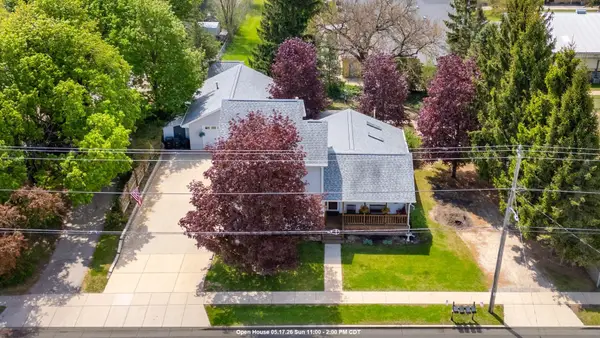 605 Maple Street, PALMYRA, WI 53156