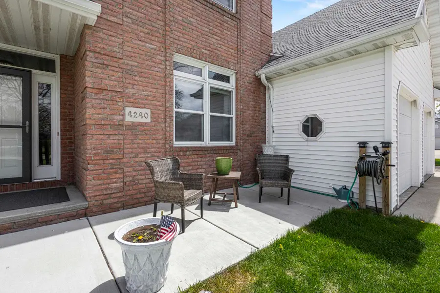 4240 N Wedgewood Drive, Appleton, WI 54911 - #3