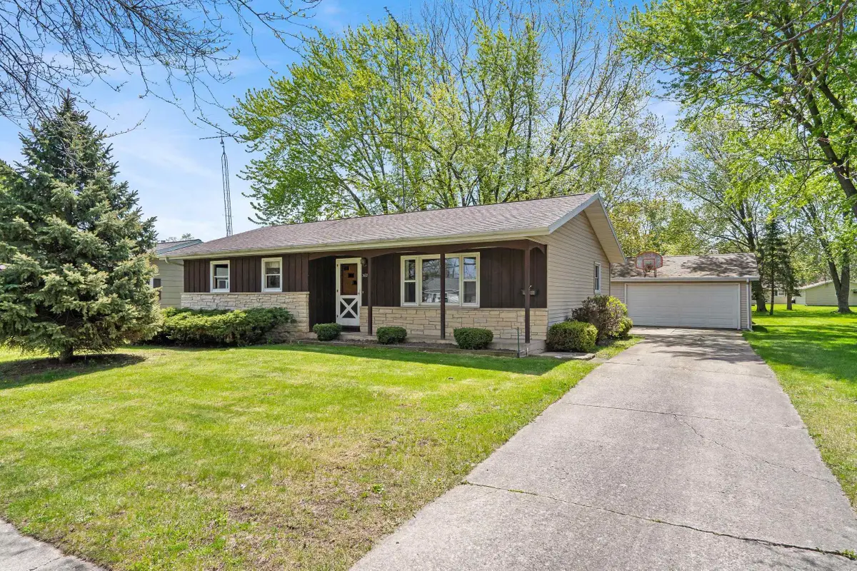 560 Thomas Street, Fond Du Lac, WI 54935 - #1