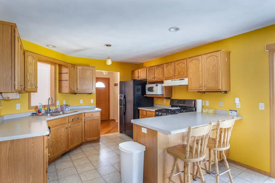 2140 Deer Prairie Drive, Neenah, WI 54956 - #3