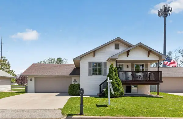 959 Bergamont Court, MENASHA, WI 54952