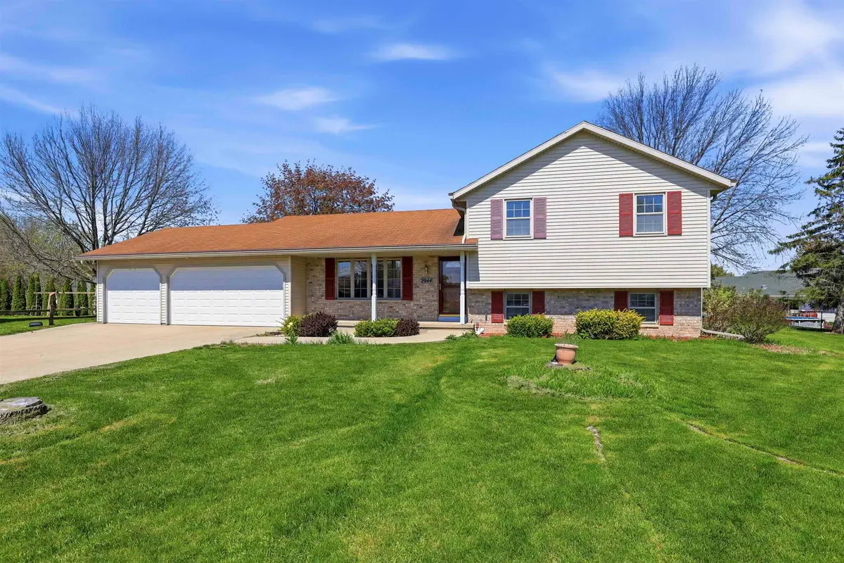 W2944 Northbrook Court, Appleton, WI 54915-3977 - #1