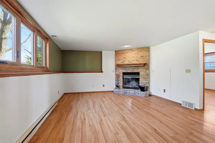 W2944 Northbrook Court, Appleton, WI 54915-3977 - #3