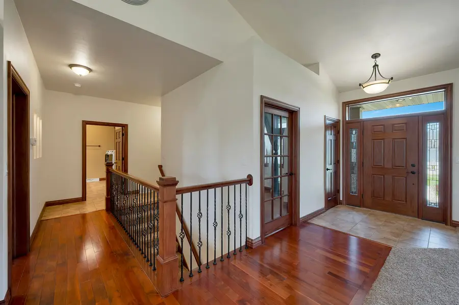 334 Whispering Creek Court, Green Bay, WI 54303 - #2