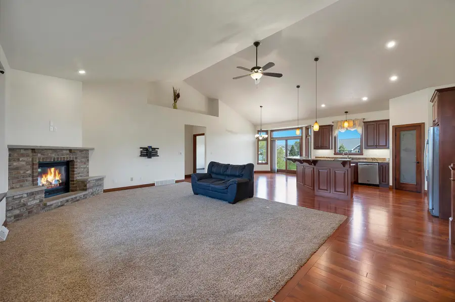 334 Whispering Creek Court, Green Bay, WI 54303 - #3