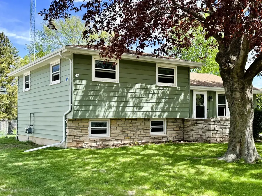 757 Mc Arthur Street, Fond Du Lac, WI 54935 - #3