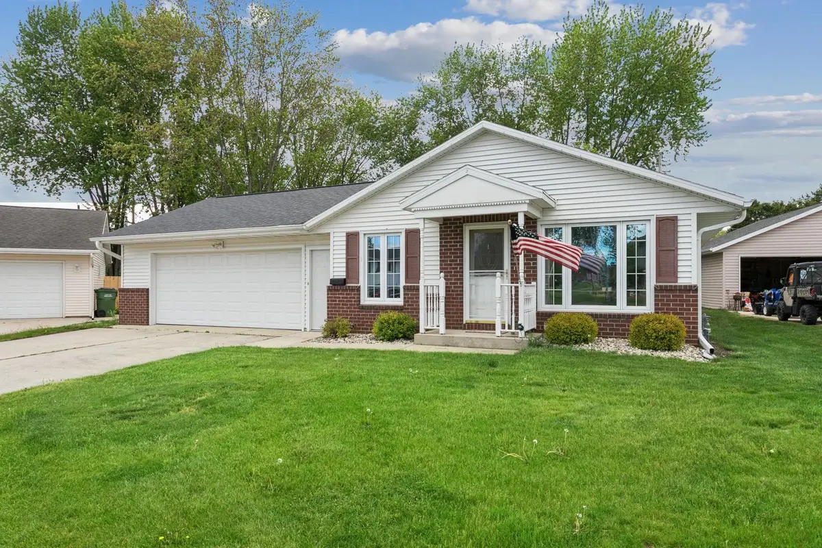 229 Apollo Court, Brillion, WI 54110 - #1