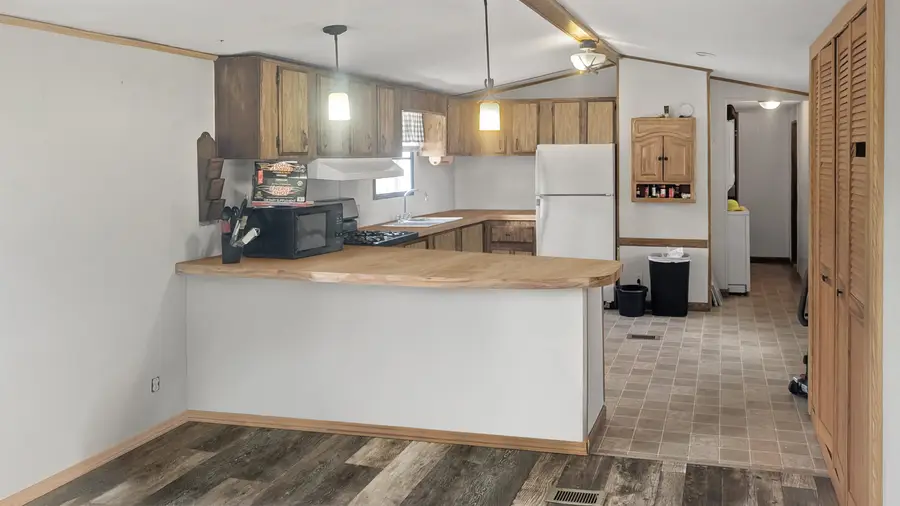 W5893 Oxbow Trail, Princeton, WI 54968 - #3
