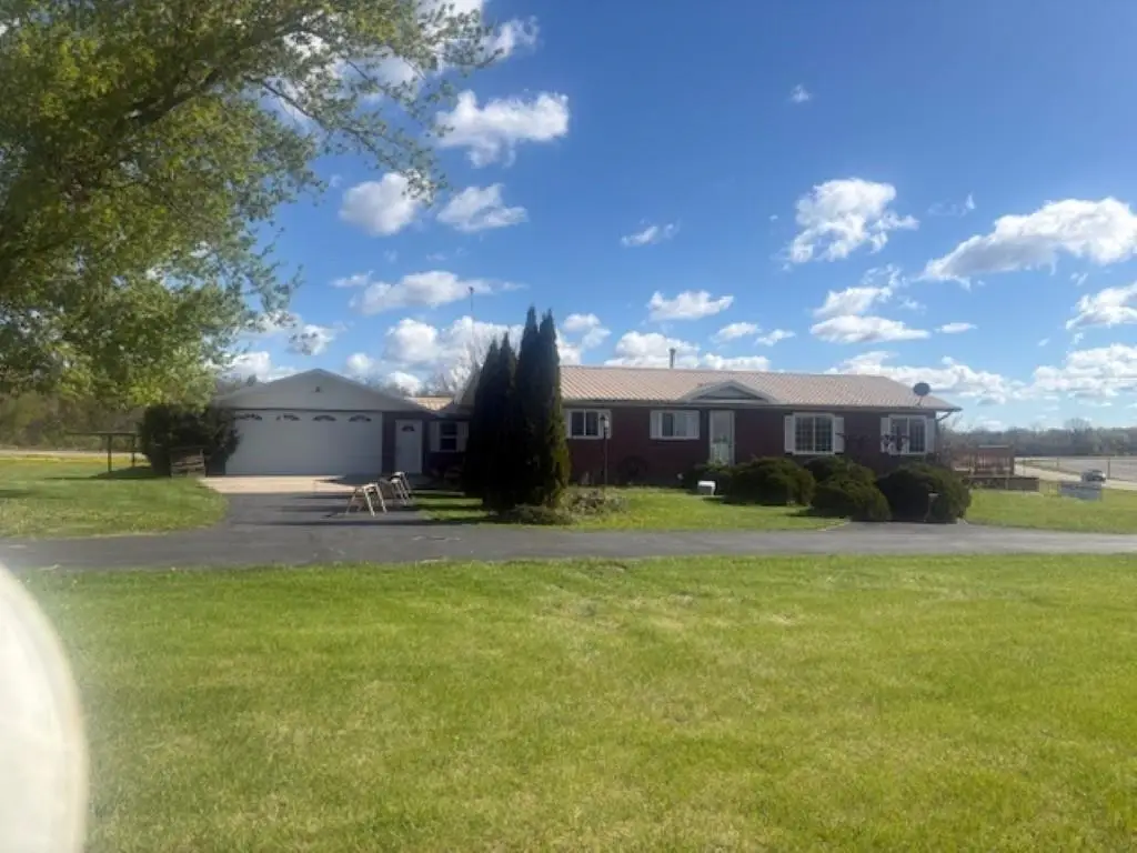 W4036 County Road E, Berlin, WI 54923 - #1