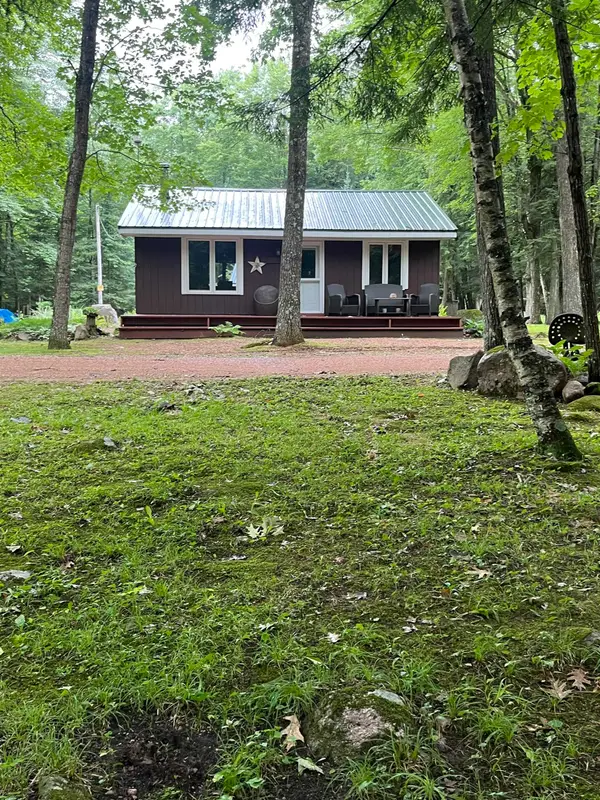 N4207 Johnson Road, TIGERTON, WI 54486