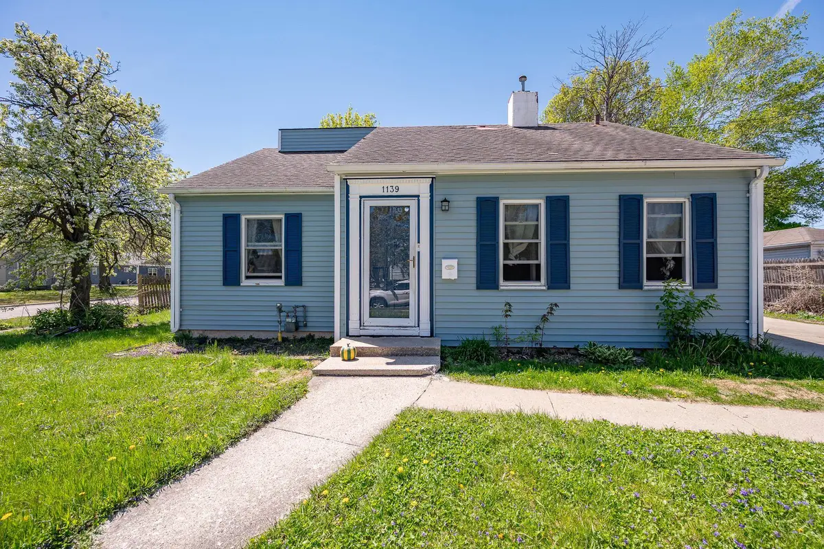 1139 Badger Street, Green Bay, WI 54303 - #1
