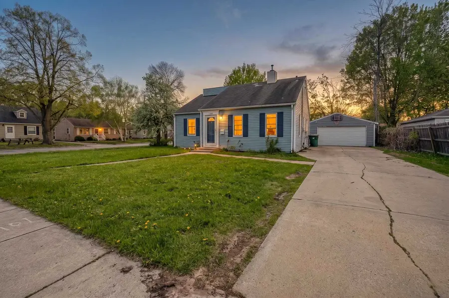 1139 Badger Street, Green Bay, WI 54303 - #3