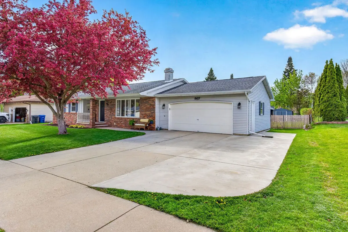 807 Rosehill Road, Kaukauna, WI 54130-3617 - #1