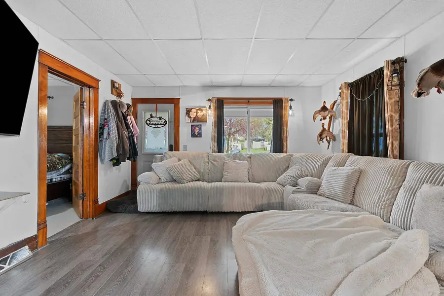 17 E 2nd Street, Clintonville, WI 54929 - #3