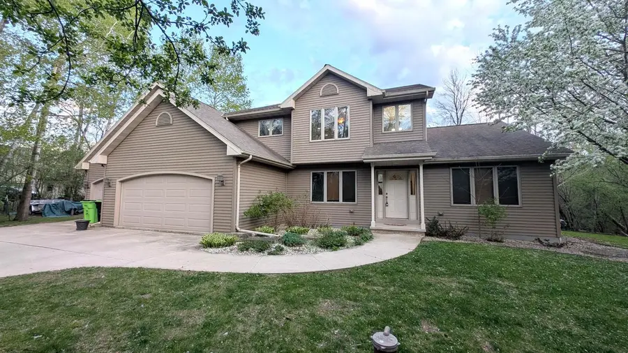 W4954 Emery Lane, Fond Du Lac, WI 54937 - #2
