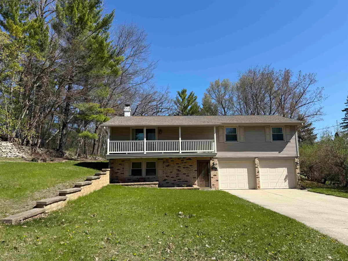 2987 Albert Drive, Green Bay, WI 54311-5901 - #1