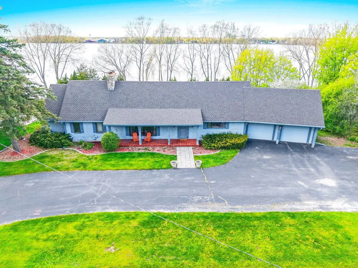 2512 Riverside Drive, Green Bay, WI 54301 - #1