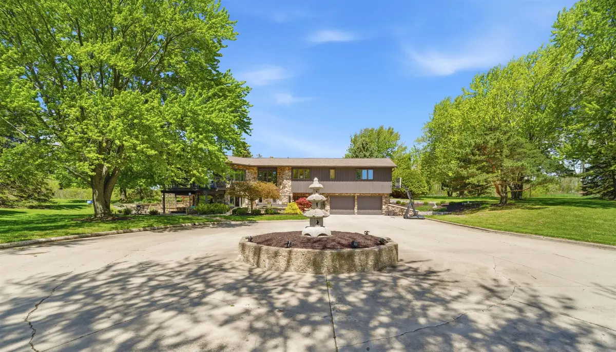 N5627 State Highway 55, Hilbert, WI 54129 - #1