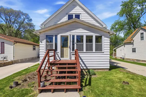 72 Clinton Street, NORTH FOND DU LAC, WI 54937-1162