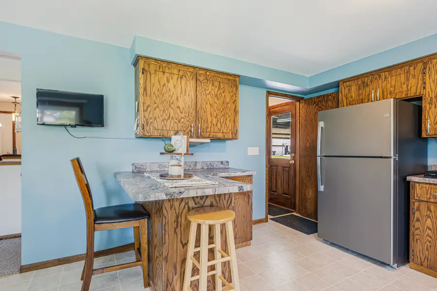 1290 Wild Rose Lane, Neenah, WI 54956 - #3