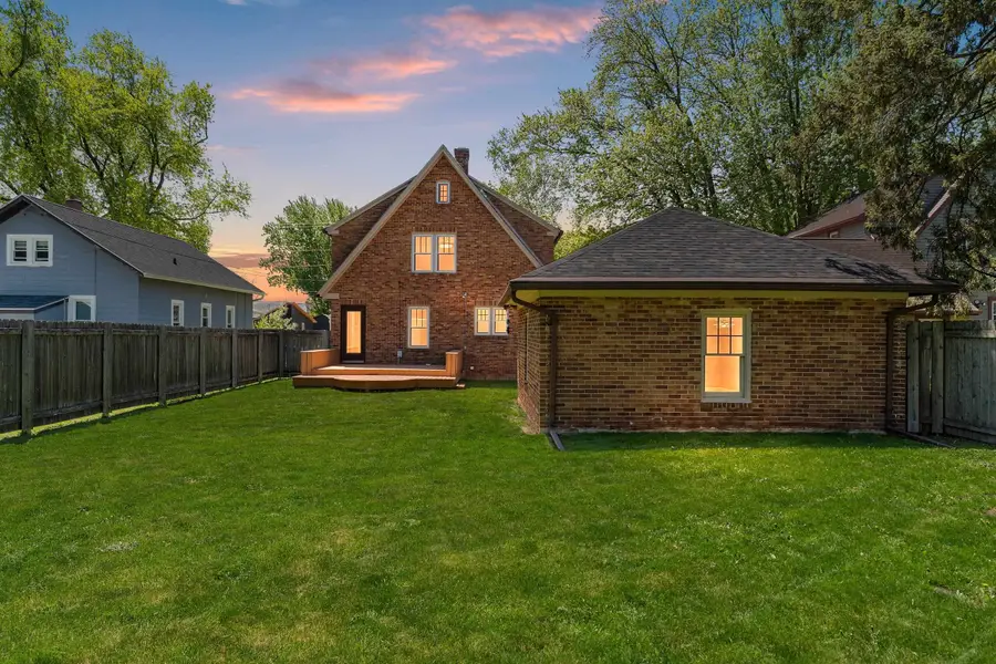 1128 W Winnebago Street, Appleton, WI 54914 - #2
