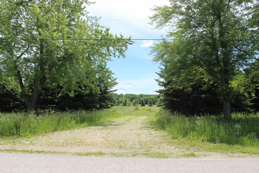 Maplewood Lane #1, Fond Du Lac, WI 54935 - #2