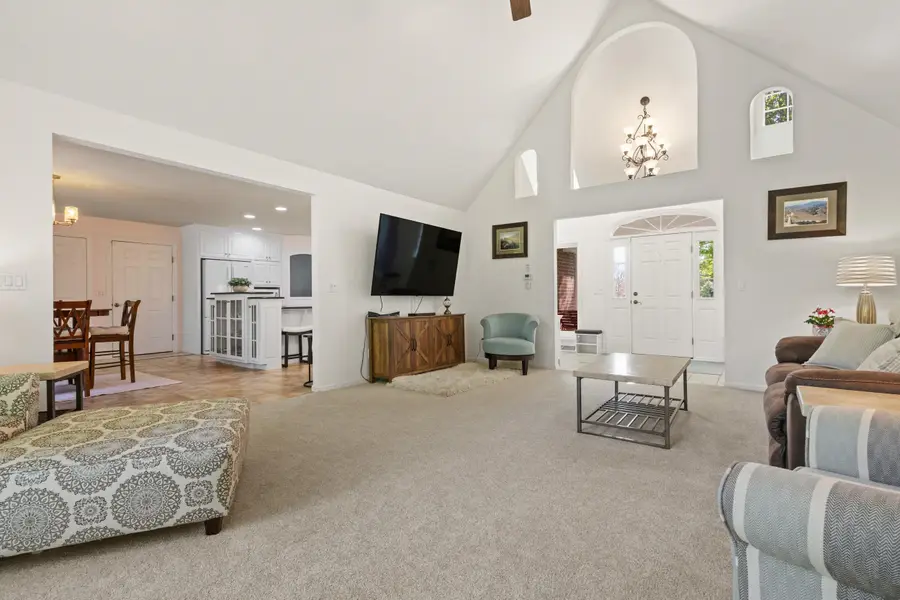 8045 Saquaro Court, Neenah, WI 54956 - #2