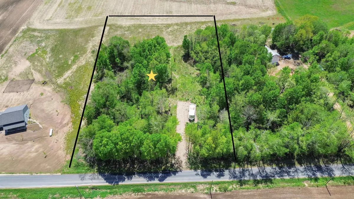239 Gerbig Road, Marion, WI 54950-0000 - #1