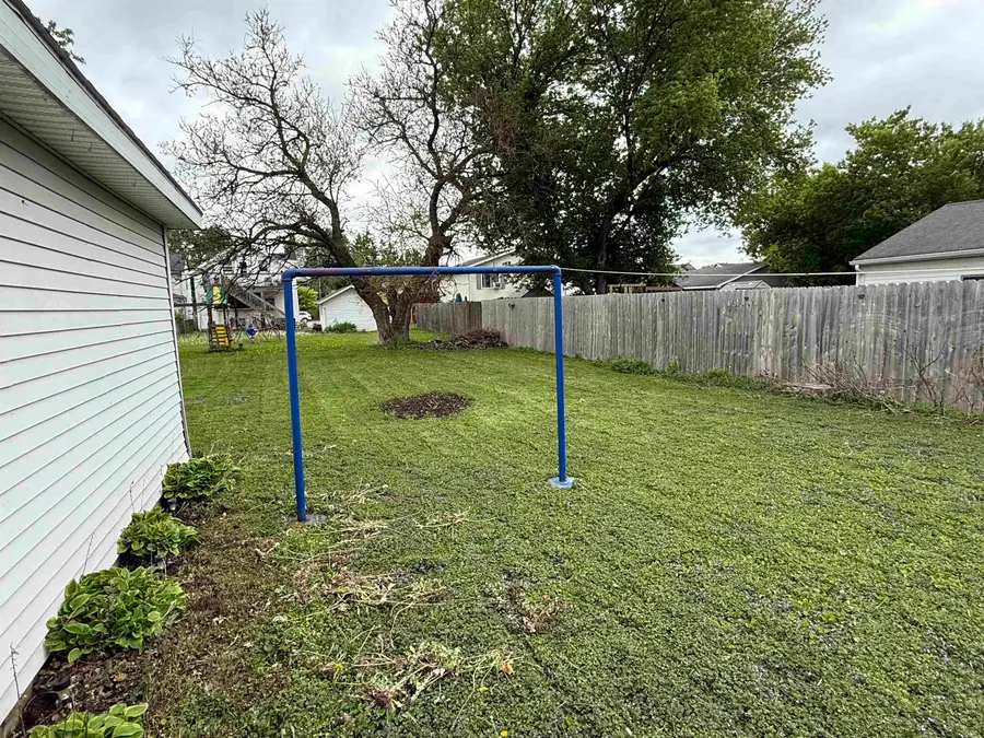 842 W 10th Avenue, Oshkosh, WI 54902 - #2