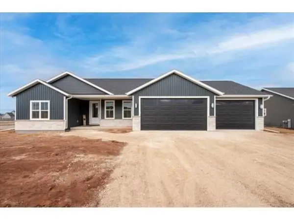W6886 Mcallister Drive, GREENVILLE, WI 54942