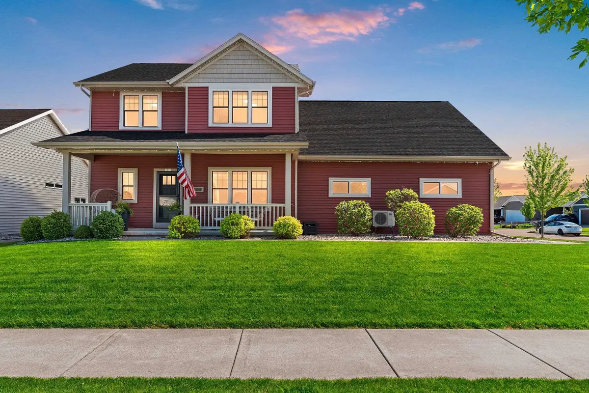 3351 Mockingbird Way, Oshkosh, WI 54901 - #1