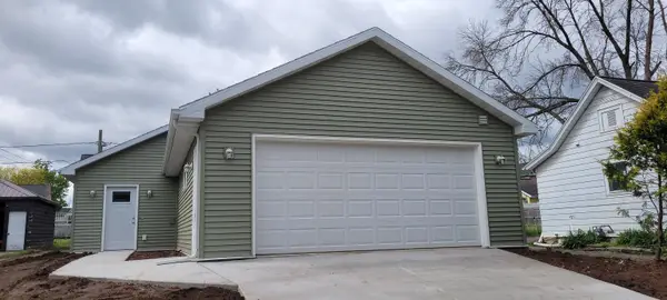 312 E Beacon Avenue, NEW LONDON, WI 54961