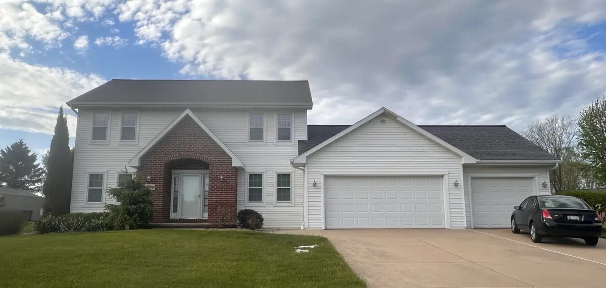 2704 Brookview Drive, Green Bay, WI 54313 - #1
