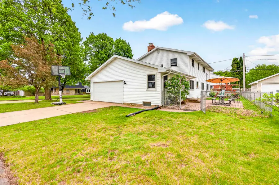 2615 N Union Street, Appleton, WI 54911 - #3