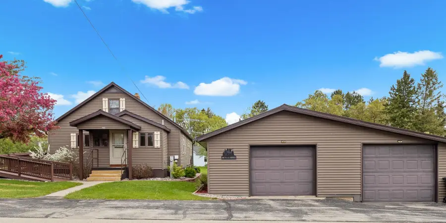 418 Monroe Avenue, Wausaukee, WI 54177 - #3