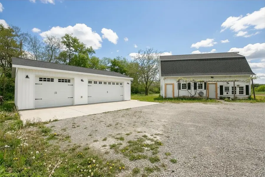 1417 County Rd Jj, Neenah, WI 54956 - #2