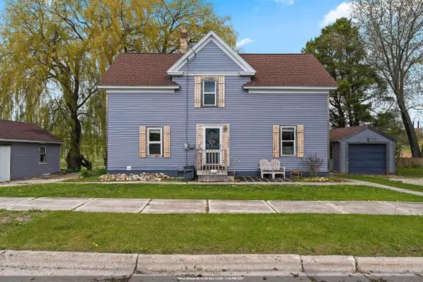 1215 Navarino Street, ALGOMA, WI 54201