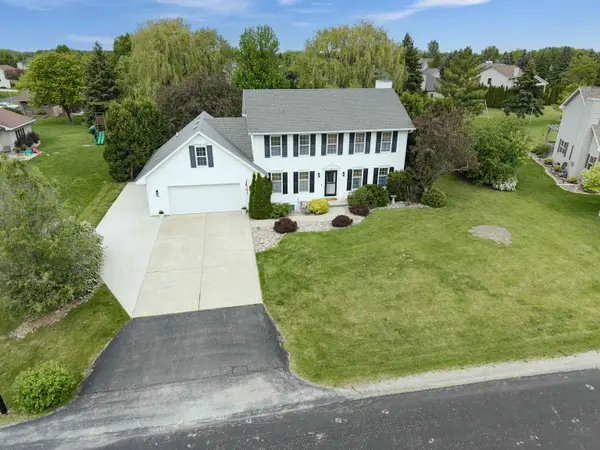 70 Overland Trail, WINNEBAGO, WI 54904