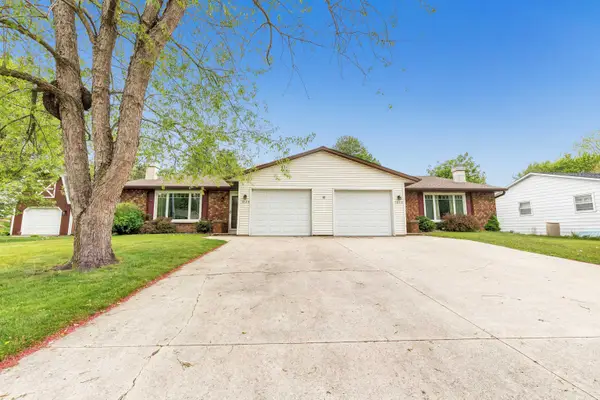 1622 Canary Lane, GREEN BAY, WI 54304