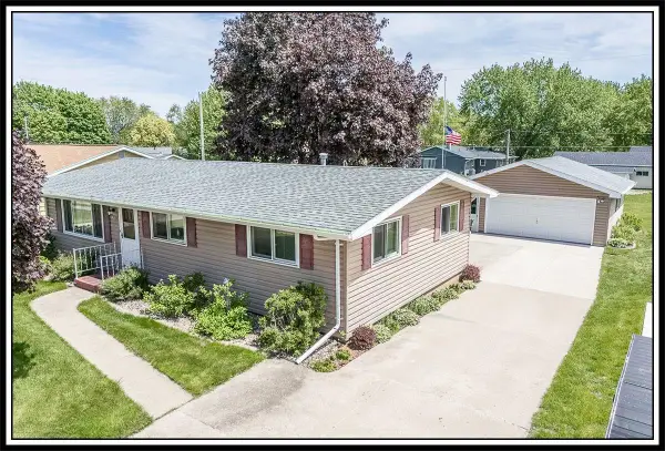 714 S Nash Street, HORTONVILLE, WI 54944-8512