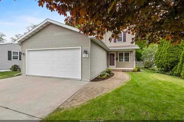 1324 W Bent Avenue, OSHKOSH, WI 54901