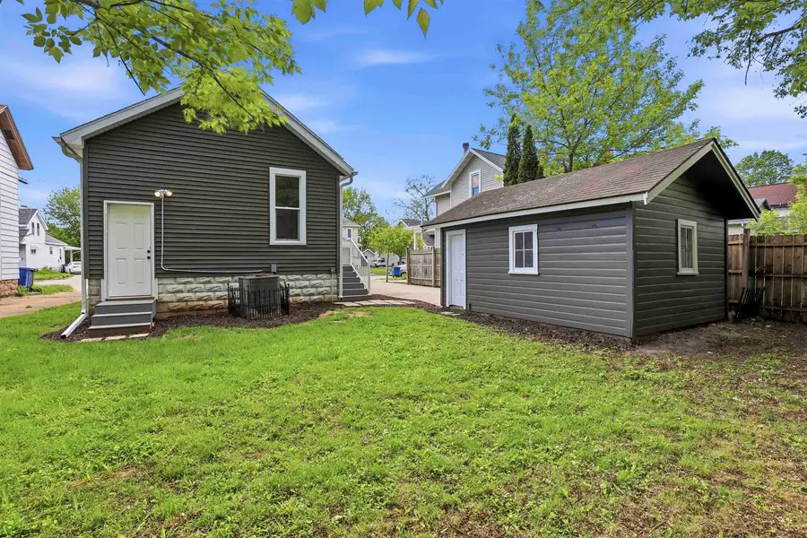 851 Franklin Street, Oshkosh, WI 54901-4315 - #2
